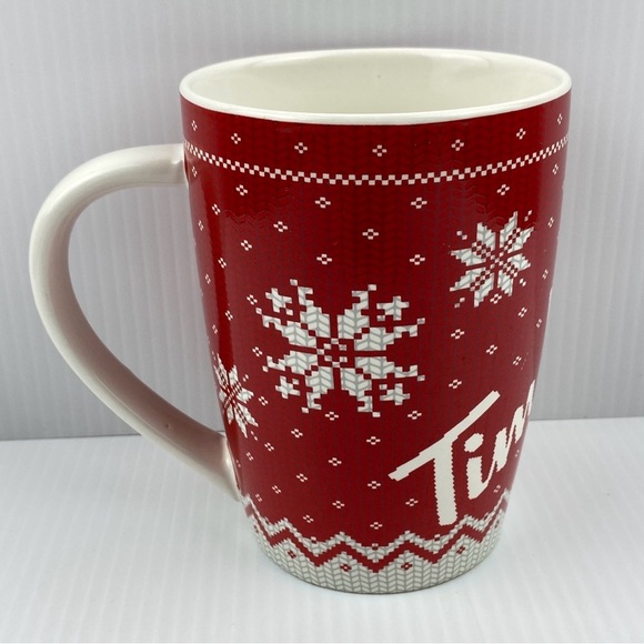 Tim Hortons 14 oz Mug Red Christmas Knit No 015 Limited Edition Coffee Cup 2015 - Picture 4 of 8